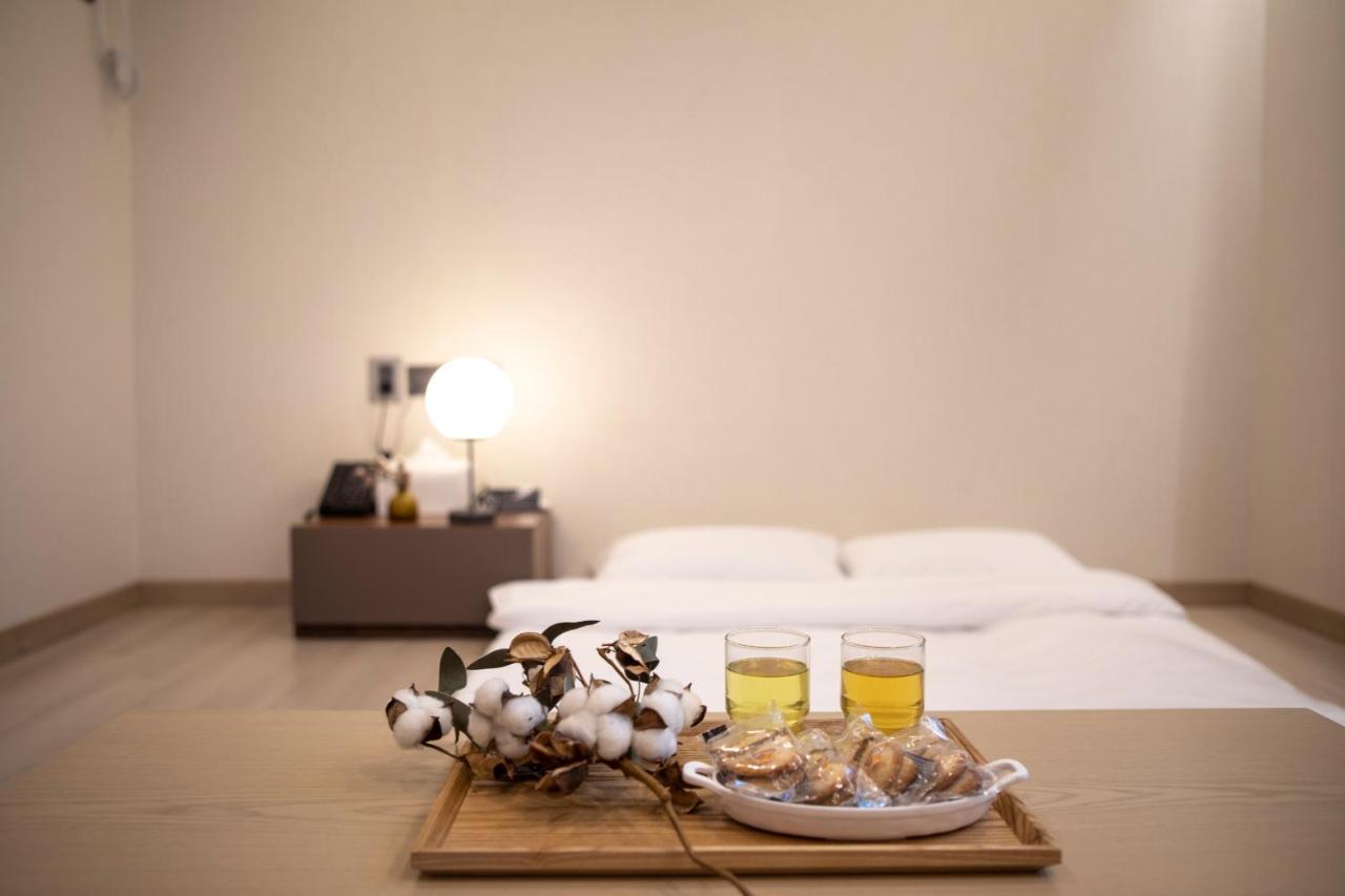 Centro Hotel Chilgok Kültér fotó