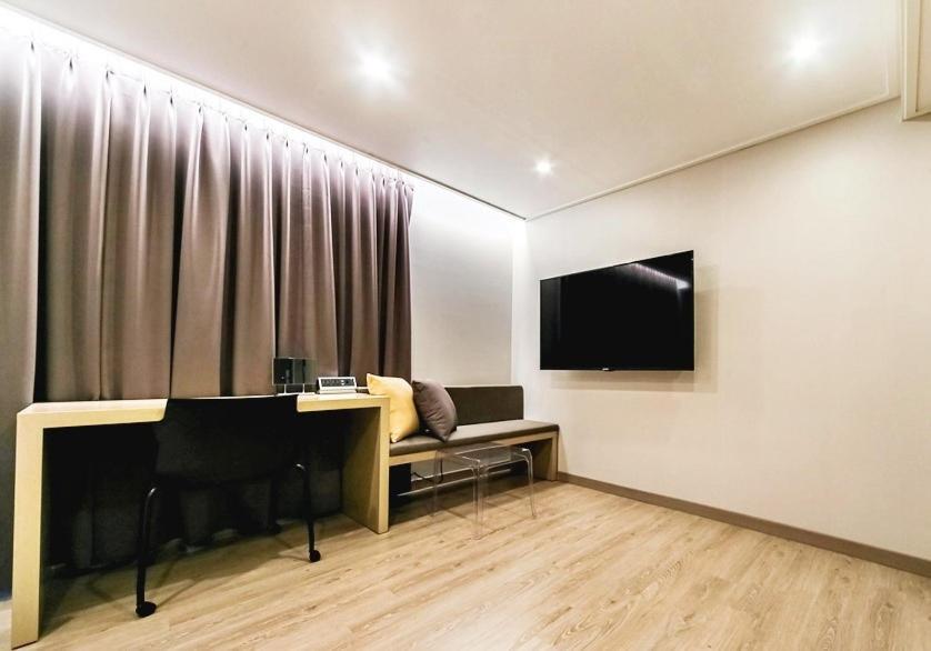 Centro Hotel Chilgok Kültér fotó