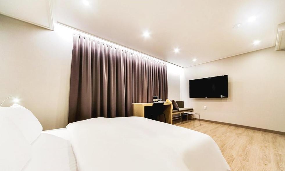 Centro Hotel Chilgok Kültér fotó