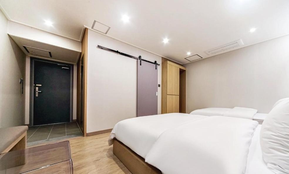 Centro Hotel Chilgok Kültér fotó